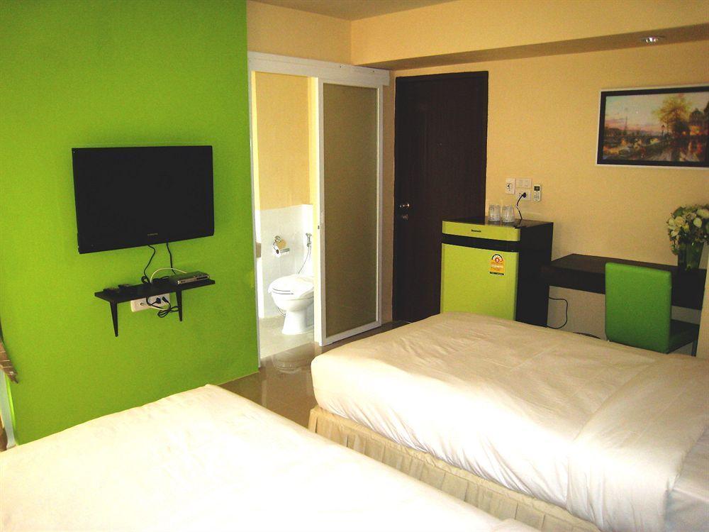 C2 Residence Lampang Exteriör bild