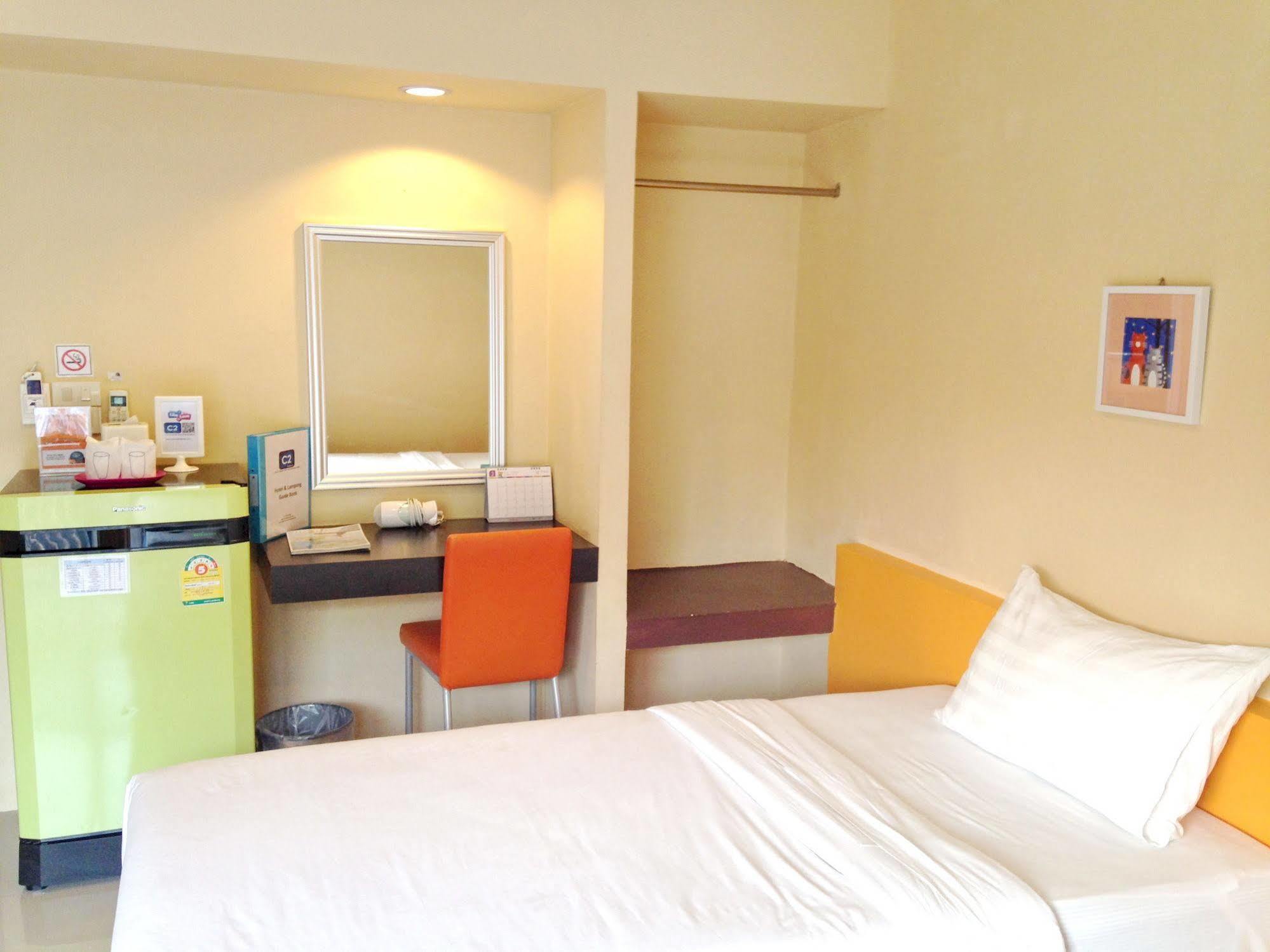 C2 Residence Lampang Exteriör bild