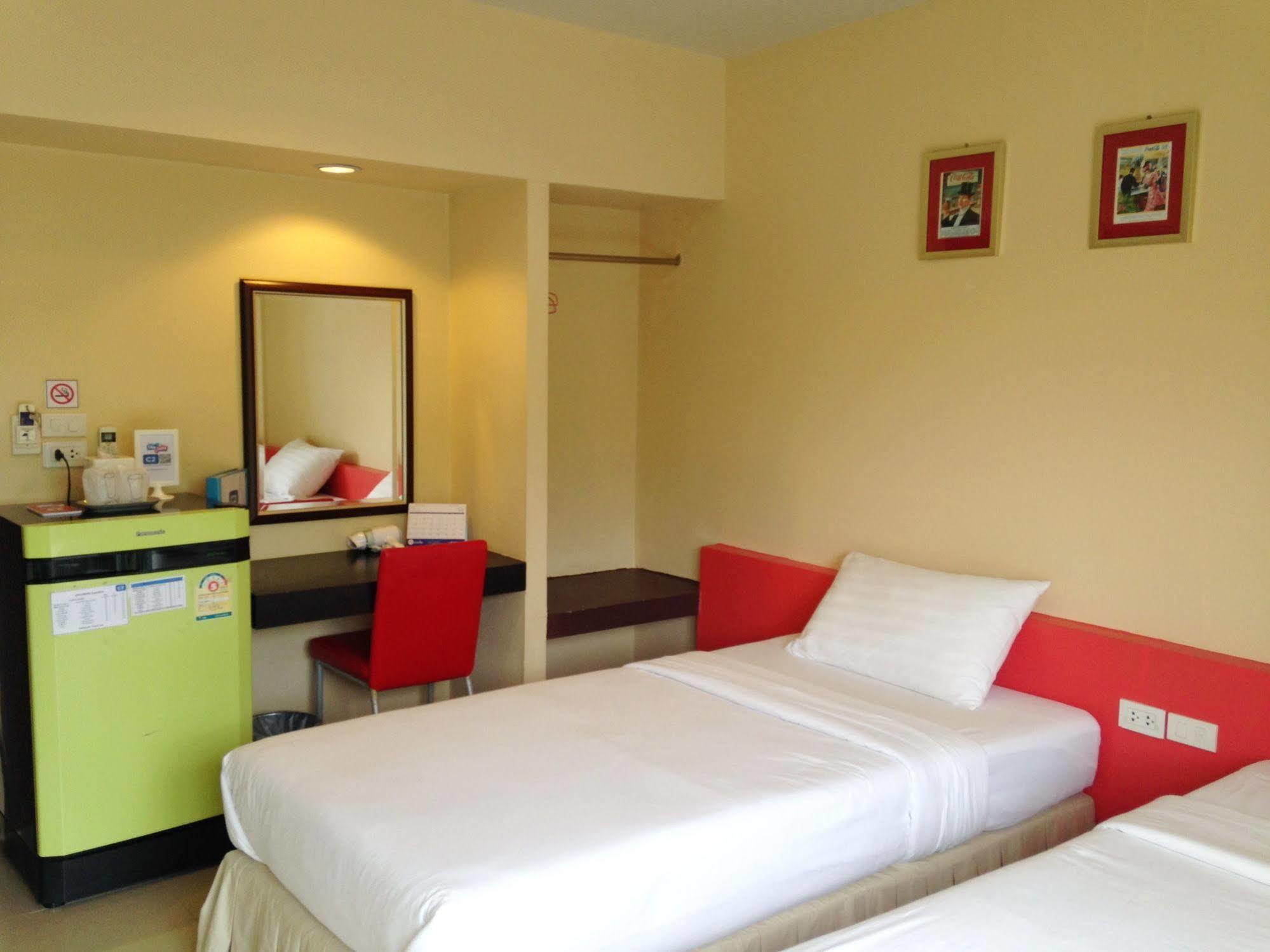 C2 Residence Lampang Exteriör bild